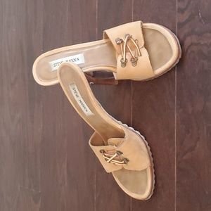 Steve Madden slides